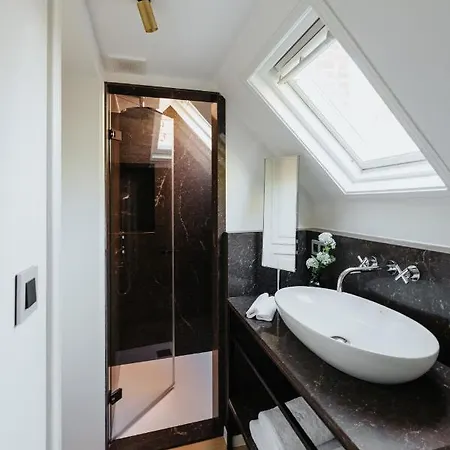 Manoir Francois Du Tilleul - Reims - Bed & Breakfast Fismes